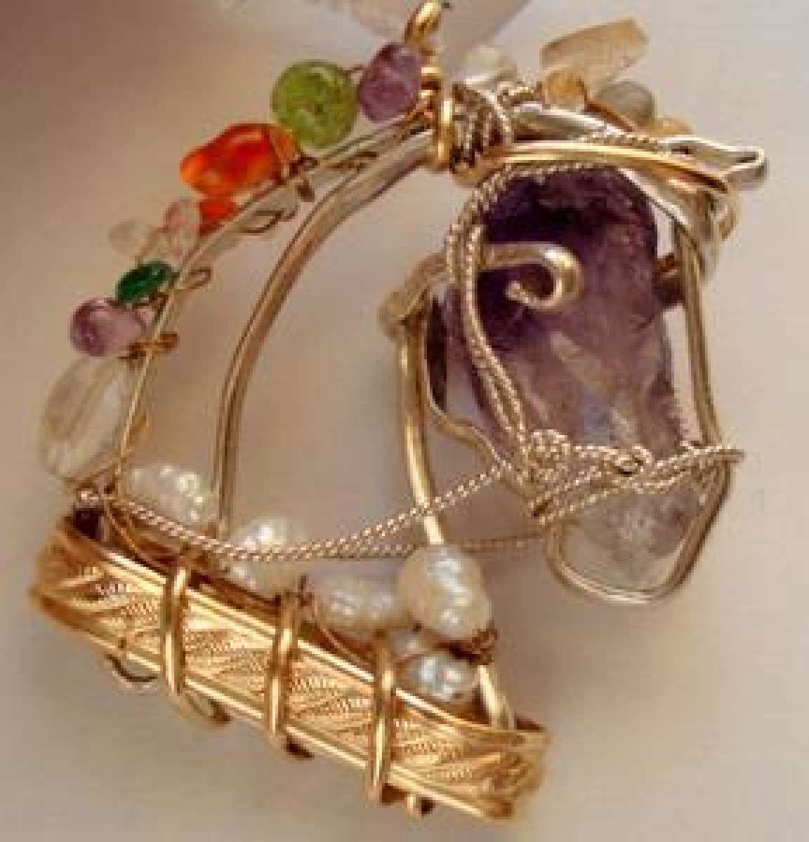 Horse Head with gemstones