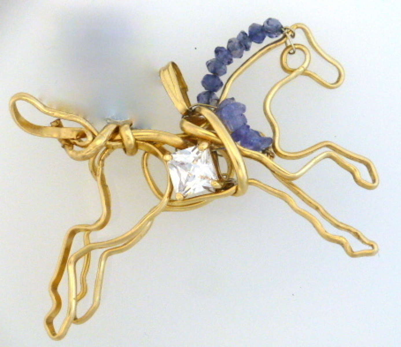 Prancing horse pendant,Tanzanite